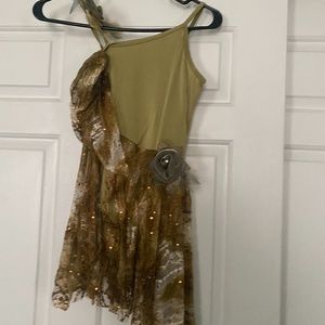 Dance costume